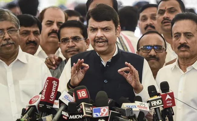 “Weak”: Devendra Fadnavis Hits Back At Uddhav Thackeray’s “Worthless” Jibe