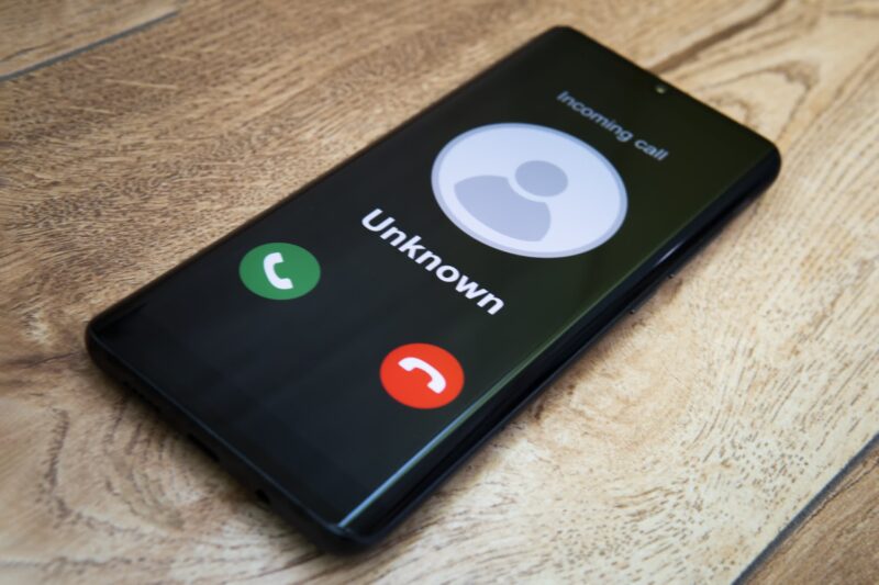 Unmasking the 08007613372: Beware of Spam Calls in the UK